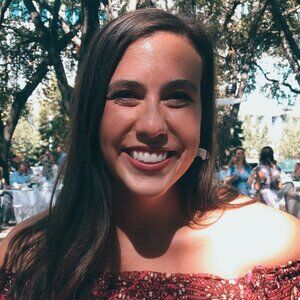 Meet your Posher, Tia